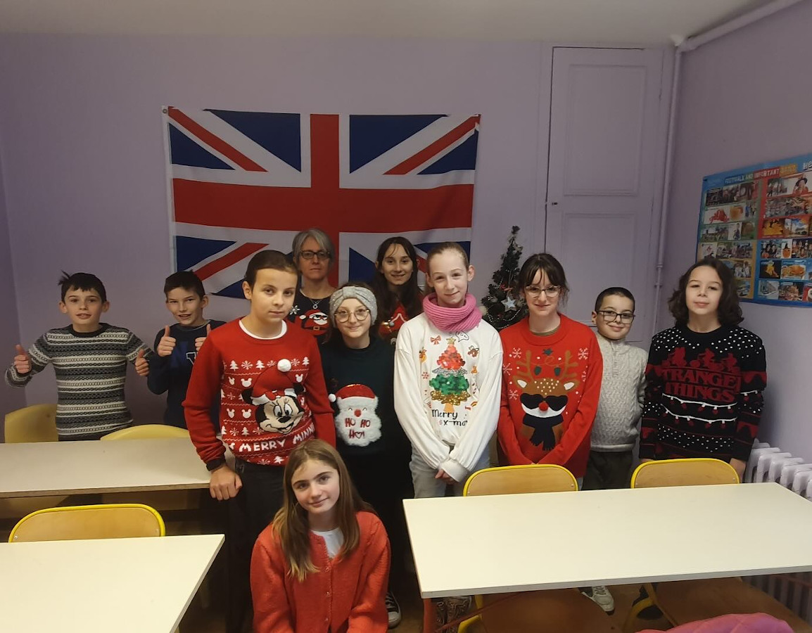 Christmas Sweater Day ESC Cosne